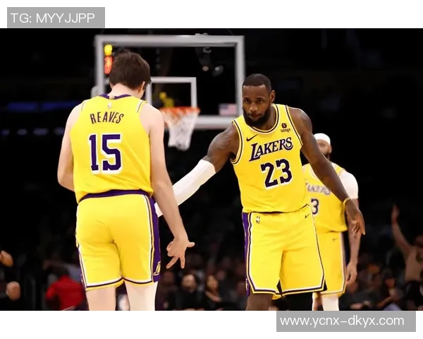 2017年NBA经典对决篮网与湖人精彩回顾与赛季分析
