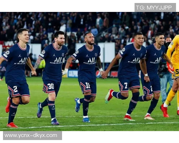 曼联与巴黎圣日耳曼的巅峰对决谁能在欧战中笑到最后